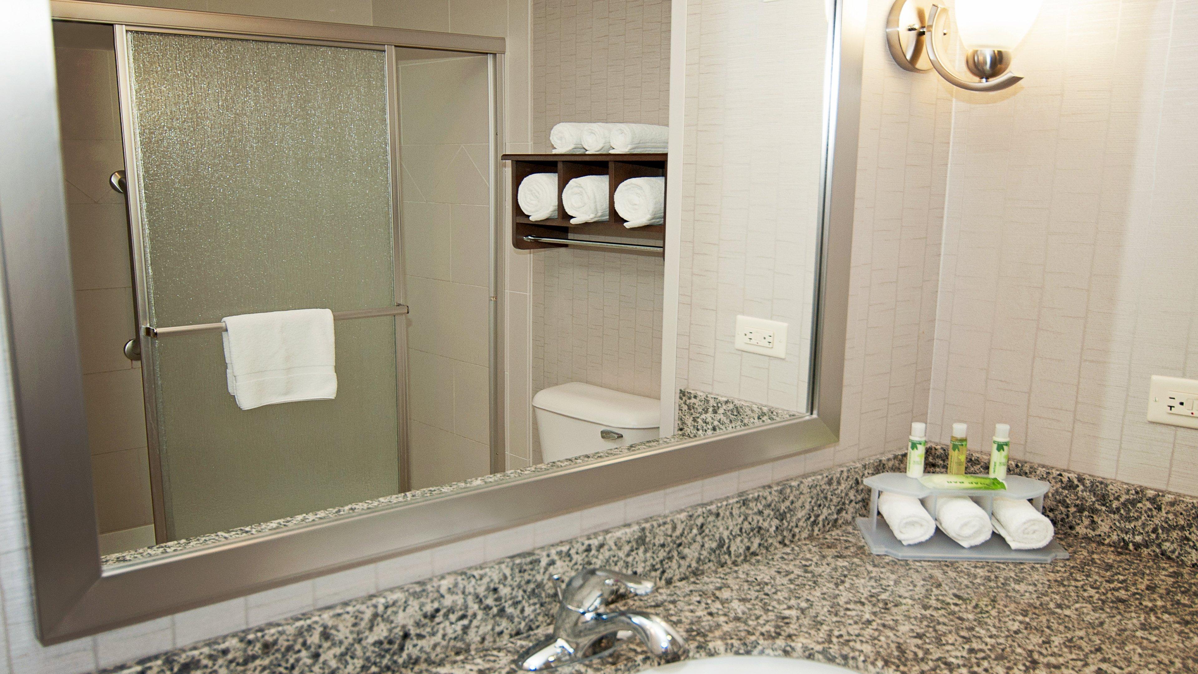 Holiday Inn Express Hotel & Suites Wichita Northeast By Ihg Ngoại thất bức ảnh